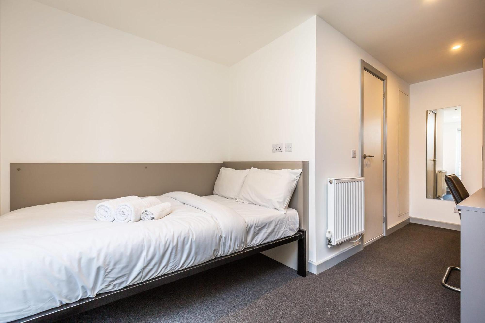 Ensuite Room With Shared Kitchen, Close To Centre- 18 Above ลินคอล์น ภายนอก รูปภาพ